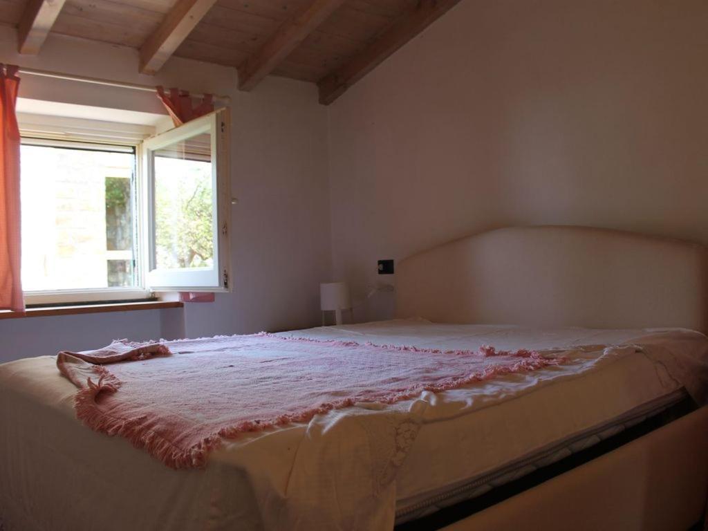Cottage La Casa Del Pittore Reggimonti Ngoại thất bức ảnh