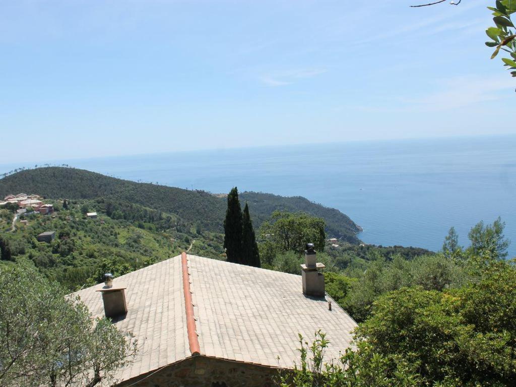 Cottage La Casa Del Pittore Reggimonti Ngoại thất bức ảnh